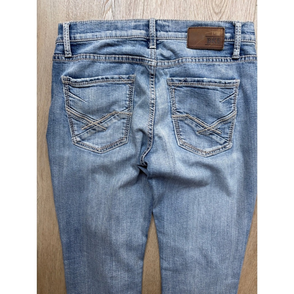 BKE JAKE Straight Leg Jeans Mens Medium Wash Denim Blue Stretch Pants 5-Pocket - Picture 7 of 9